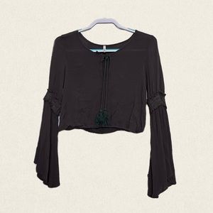 Solemio Long Sleeve Green Peasant Top